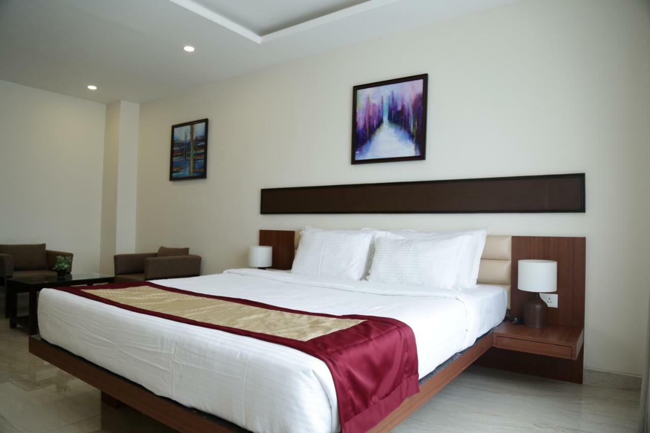 Prism A Boutique Hotel Jorhāt Dış mekan fotoğraf