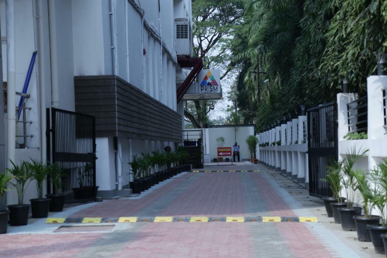Prism A Boutique Hotel Jorhāt Dış mekan fotoğraf